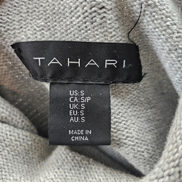 Tahari Gray Ribbed Turtleneck Sweater in Small - Picture 5 of 6